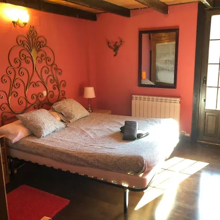 아파트 La Paul. Duplex En La Montana Cerca De Jaca *