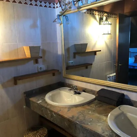 아파트 La Paul. Duplex En La Montana Cerca De Jaca
