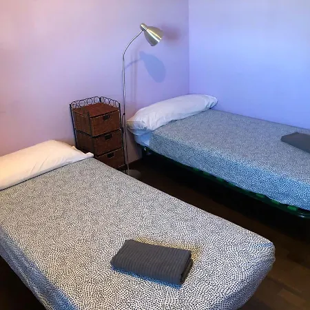 La Paul. Duplex En La Montana Cerca De Jaca 아파트 우에스카